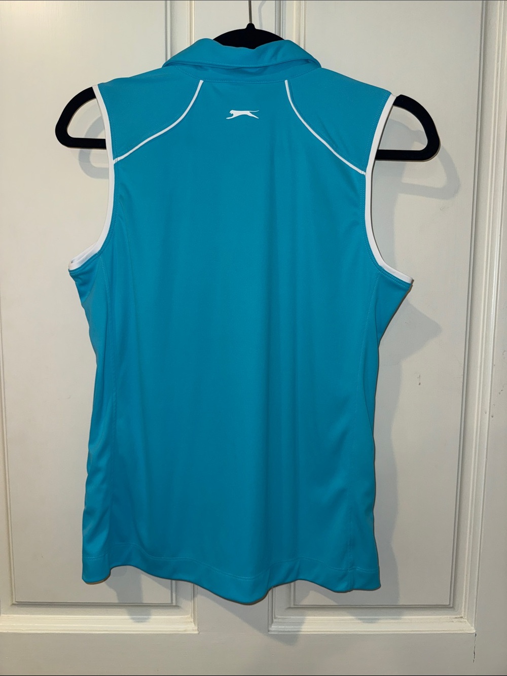 Slazenger Aqua Sleeveless Zip-Front Golf Tank with White Trim - Picture 3 of 3